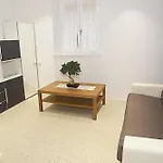 Guesthost - Borgo Santa Lucia With Private Parking & Garden 아파트 구비오