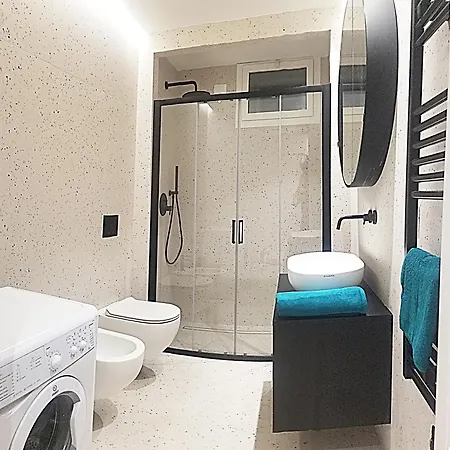 Guesthost - Borgo Santa Lucia With Private Parking & Garden דירה גוביו